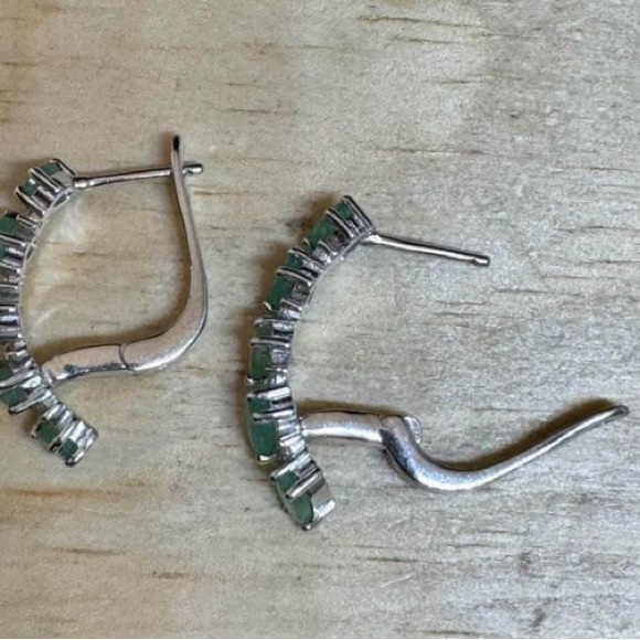 Emeralds and CZ set in Sterling Silver 1” pierced  earrings - Picture 3 of 5